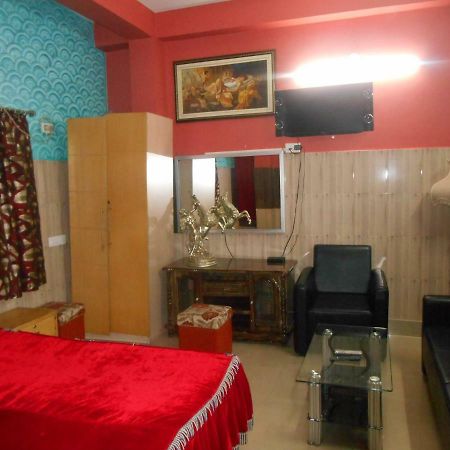 Raiganj Hotel Surja Laxmi מראה חיצוני תמונה